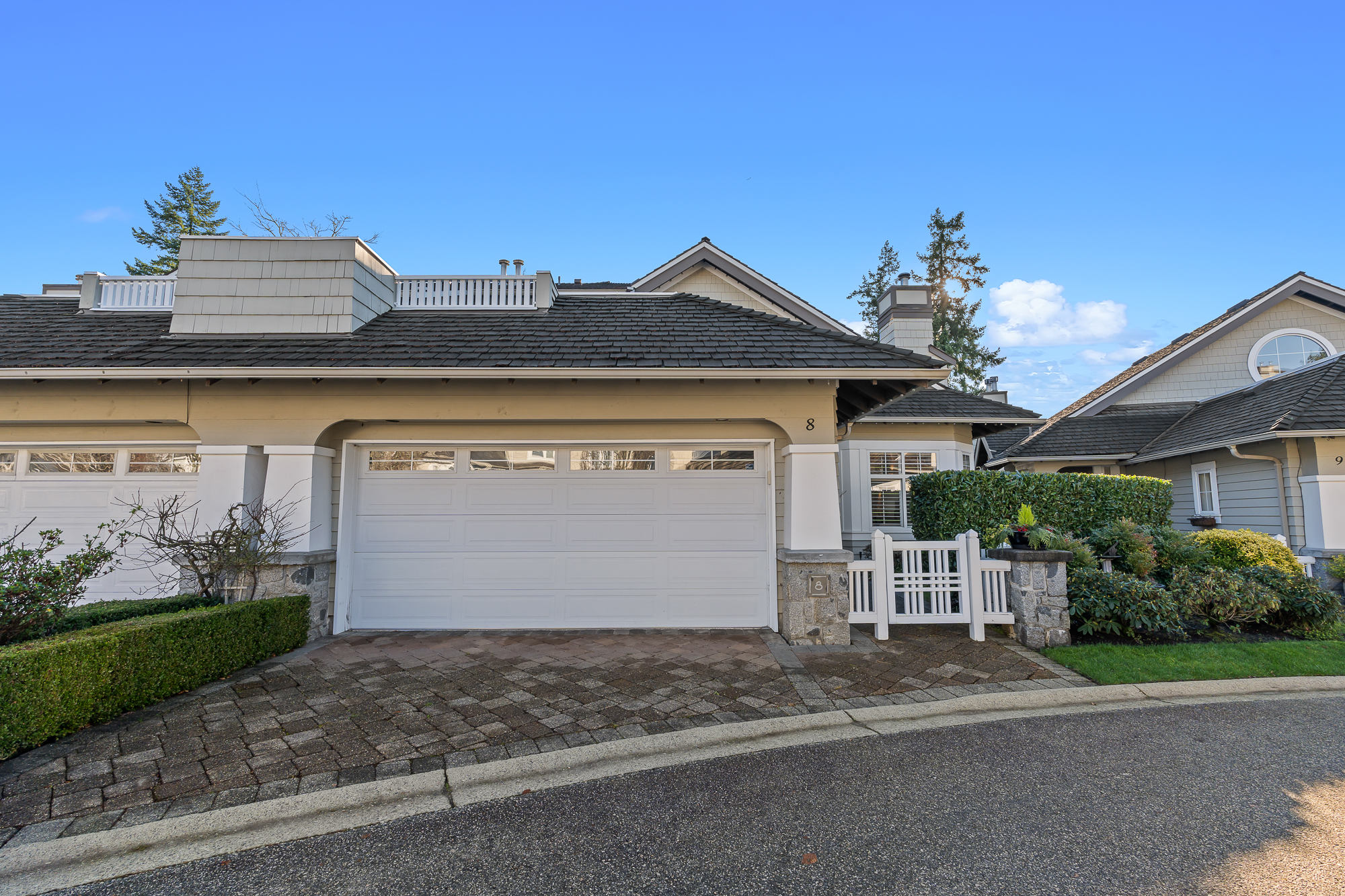 #8 - 5110 Alderfeild Place